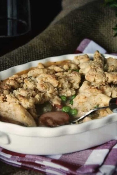 cropped-chicken-pot-pie-Kita-Roberts-0315.jpg