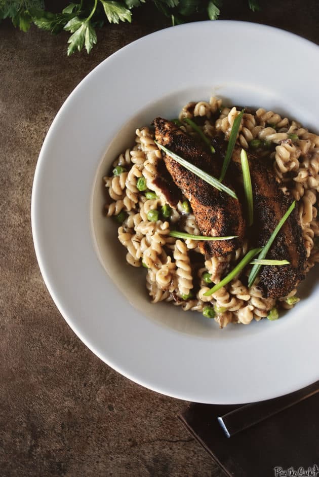 Blackened Chicken Mac And Cheese | Kita Roberts GirlCarnivore.com