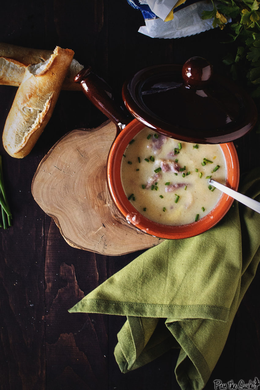 This Cauliflower Ham Soup looks perfect nestled in its crock. Pass me a baguette and dig in!