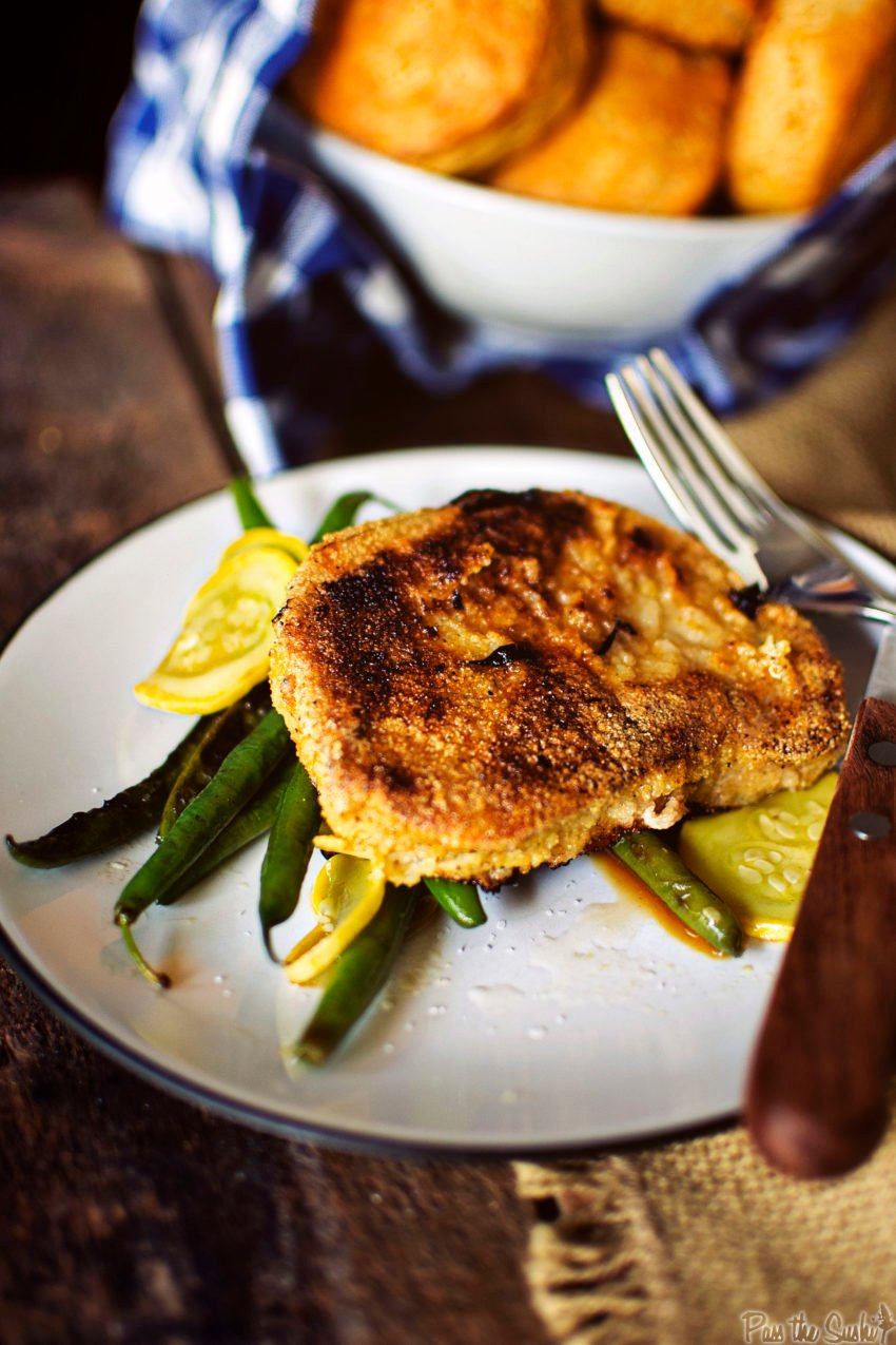 Close up of these delicious pork chops!