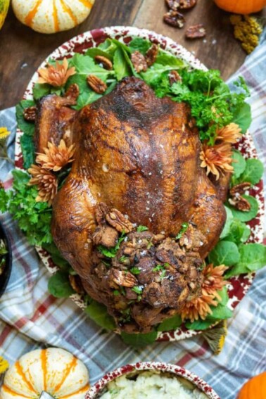 cropped-Smoked-Turkey-with-Candied-Pecan-and-Apple-Stuffing-Recipe-8906.jpg