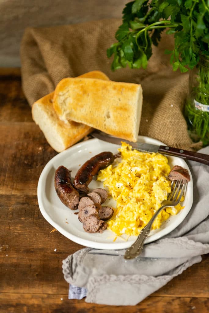 Homemade blueberry cheddar breakfast sausage recipe