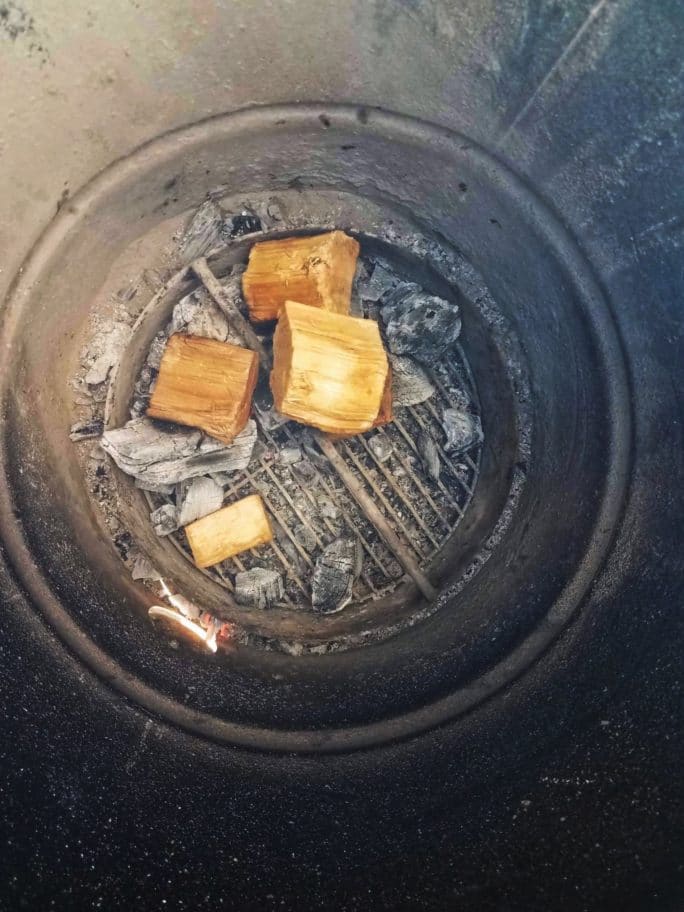 How to Use Wood Chips Grilling Tips