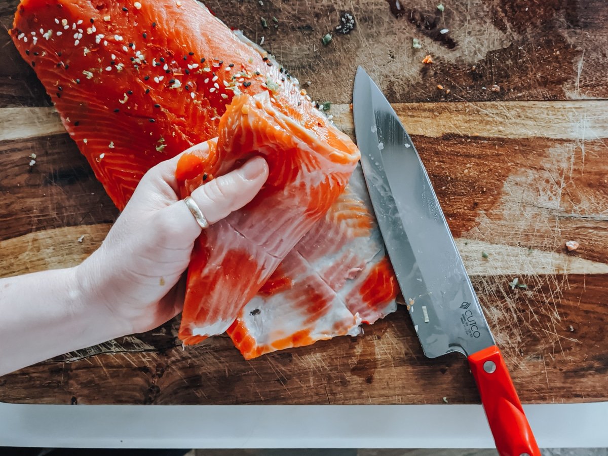 Removing skin from salmon filet