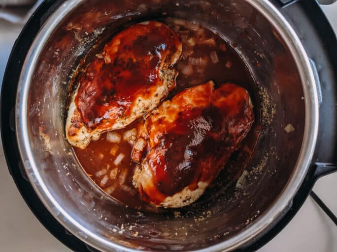 cooked bbq chicken in the pressure cooker