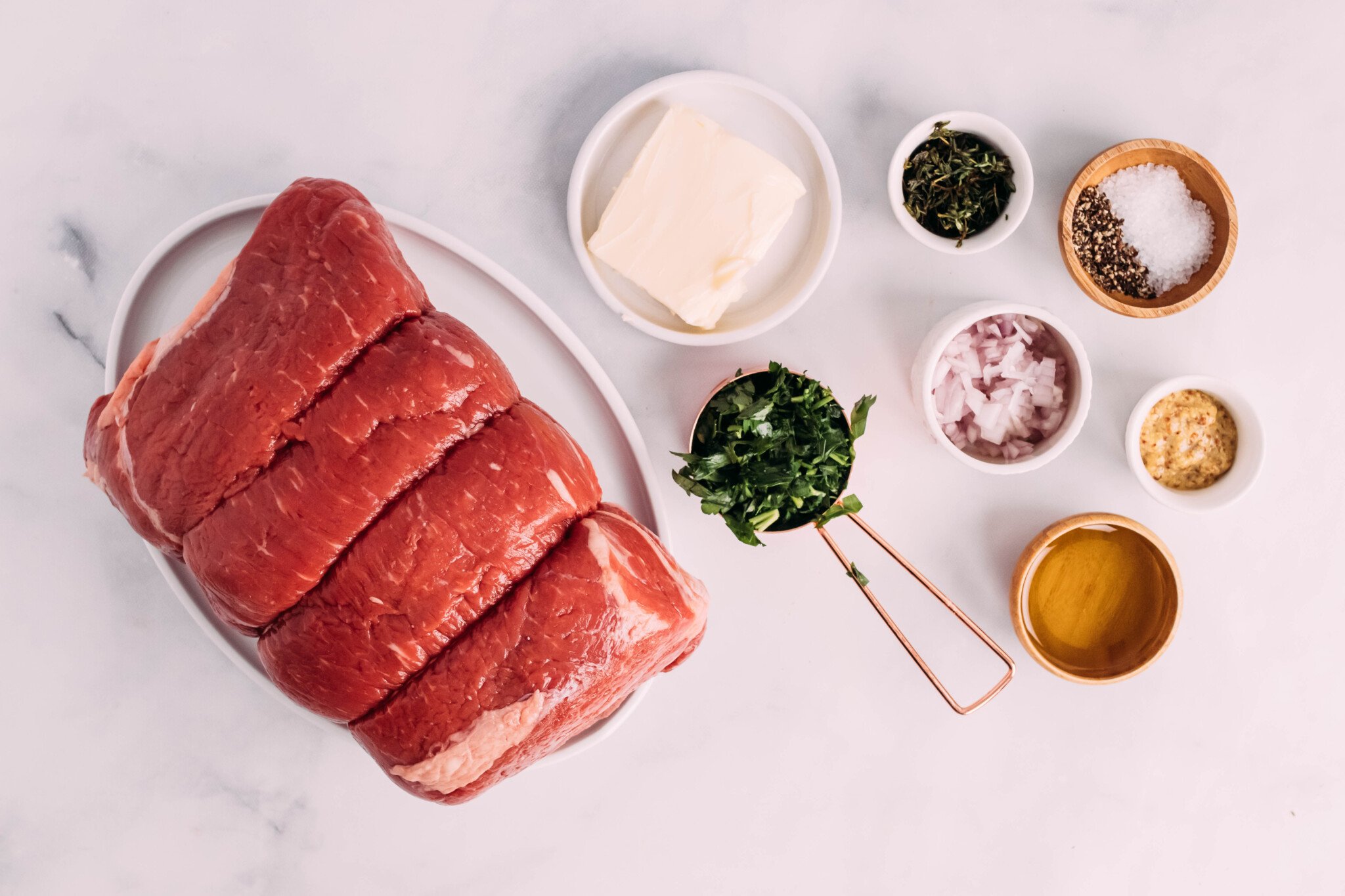 Ingredients for this roast beef recipe.