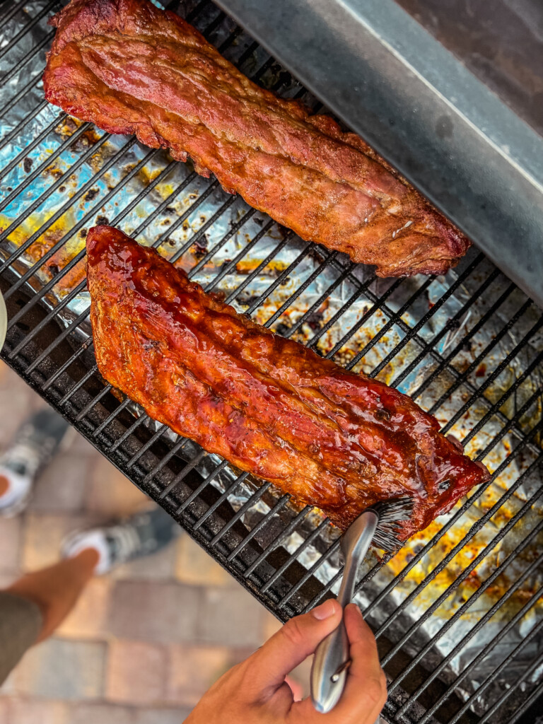 traeger-3-2-1-ribs-girl-carnivore