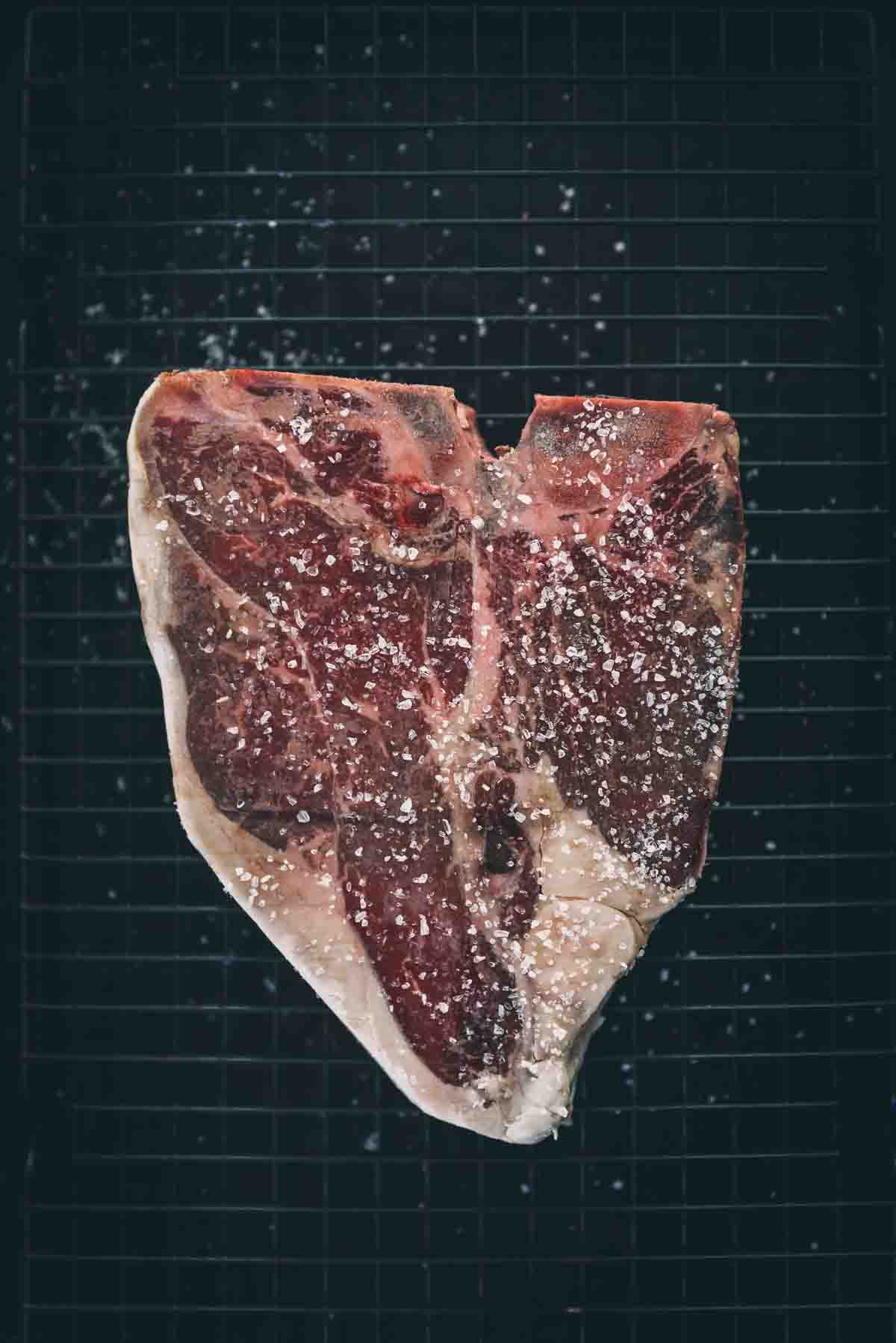 Steak seasoning with salt.