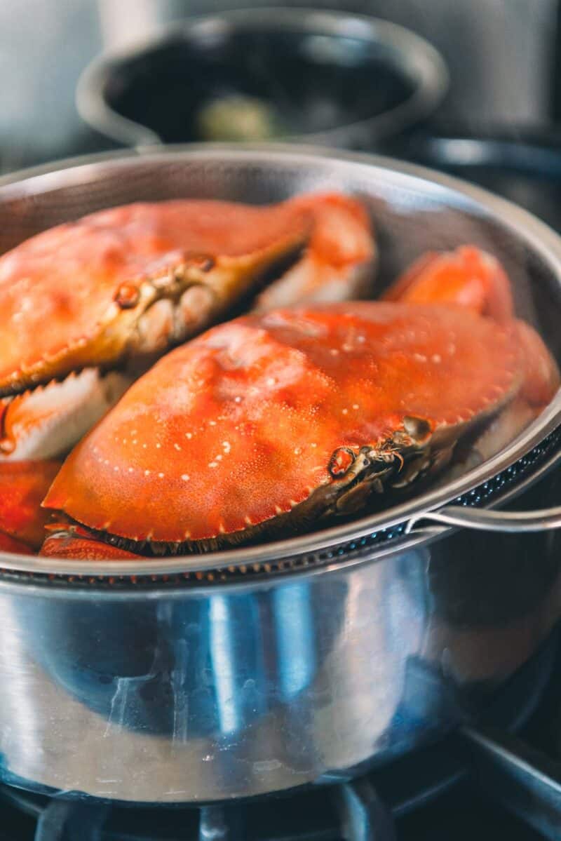 Steamed Whole Dungeness Crab Recipe (Using Costco Crabs 🦀) - Girl Carnivore